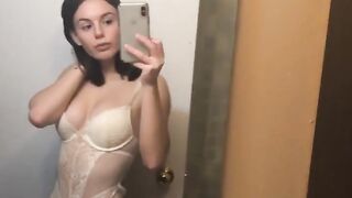 Arizona Skye Onlyfans (Video 4)