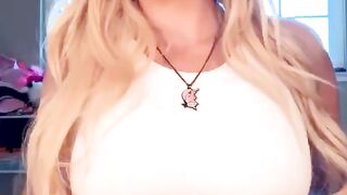 Kendra Sunderland (Video 5)