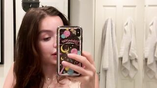 Sophie Mudd Leaked photos and vids (Video 25)