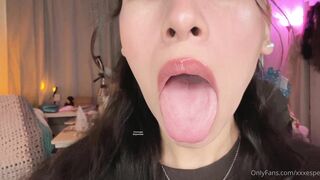 Cuddle ASMR (Espe ASMR)