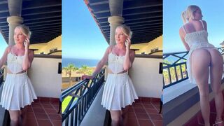 STPeach no panties strip_happy holidays