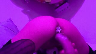 okwowily dildo riding ppv