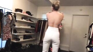 Miley Cyrus dressing room Super Bowl 2025