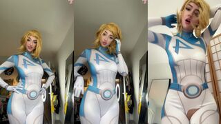 Kenalialuv - sue storm cheats_dildo play