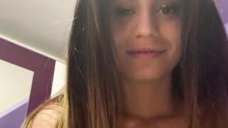 Velilove - Nude Leaked (Video 1)