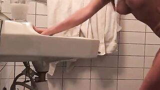 Tigerlillie69 - Nude & Sexy (Video 10)