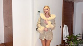 Frances Bentley BG scene with Mr Iconic