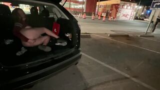 Nicole Niagara Redhead caught making her fat clit cum in public