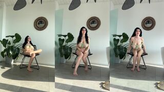 Laurine Green Bikini BTS