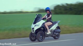 Jeny Smith Moto Girl