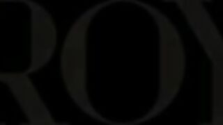 LivRoyale: Sucking and Biting