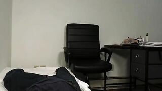 Bettie Bondage: Size Queen