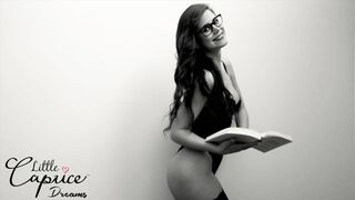 Sofia Rivers - Super Private hot-tub fuck