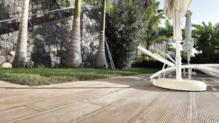 Laurine Valentine's Day Shooting BTS Video