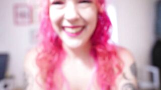 LilredVelvet: Wife's Cuckold Surprise