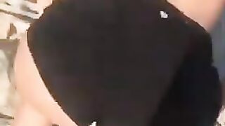 Azzy sexy (Video 5)