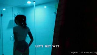 M.I.OF - Lets Get Wet