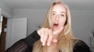 Caroline Zalog Festival Outfits Video Leaked