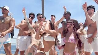 The Yatch of Desire - Wild Orgy Yasmina Khan, Clea Gaultier, Luiza Marcato, Jolee Lov