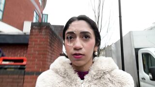 Artemis Carmona - Double Cumwalk in London