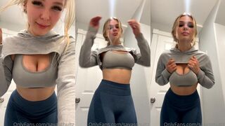 Sava Schultz - workout big tits