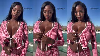Ellietheempress-They're Popping Out For You Daddy 2024