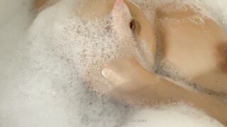 callmecupcakes bathtub ppv