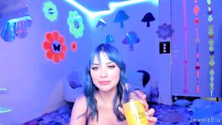 J.B OF - Hula Hoop LIVE Show