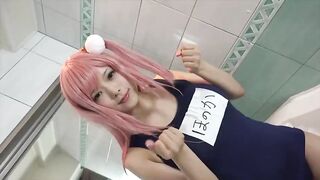 Busty Soft tits Honoka cosplayer in swimsuit for summer