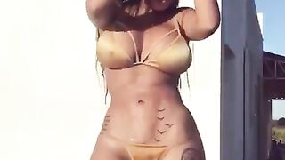 Carovelez Betancourth (Video 17)