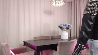 Ewa Sonnet Play With hard nipples new of vid