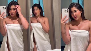 Sofia Ansari Towel Private Video